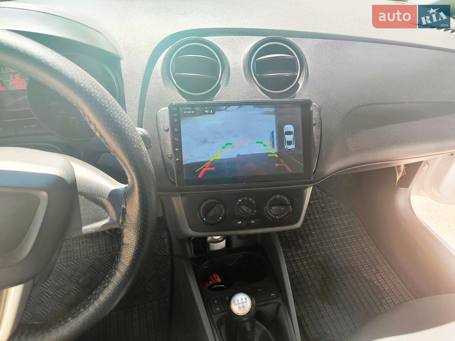 2012 SEAT Ibiza - мініатюра 18