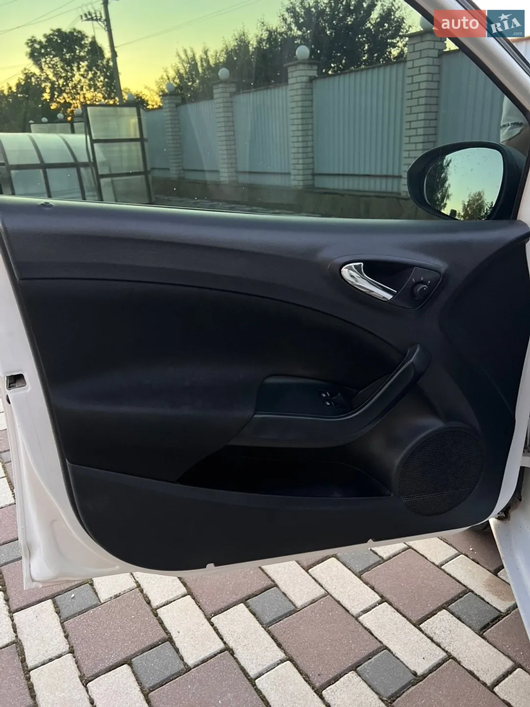 2014 SEAT Ibiza - мініатюра 10