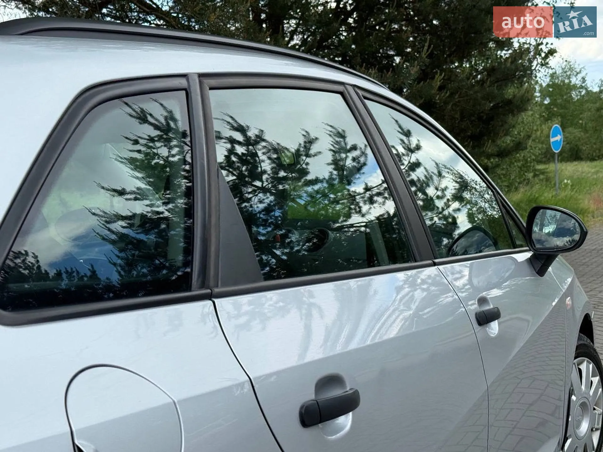 2015 SEAT Ibiza - мініатюра 21