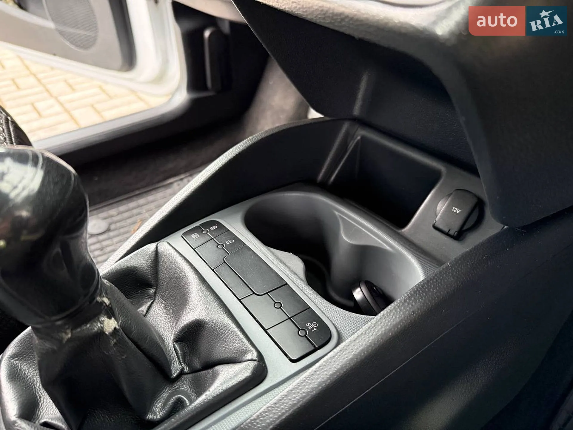 2015 SEAT Ibiza - мініатюра 26