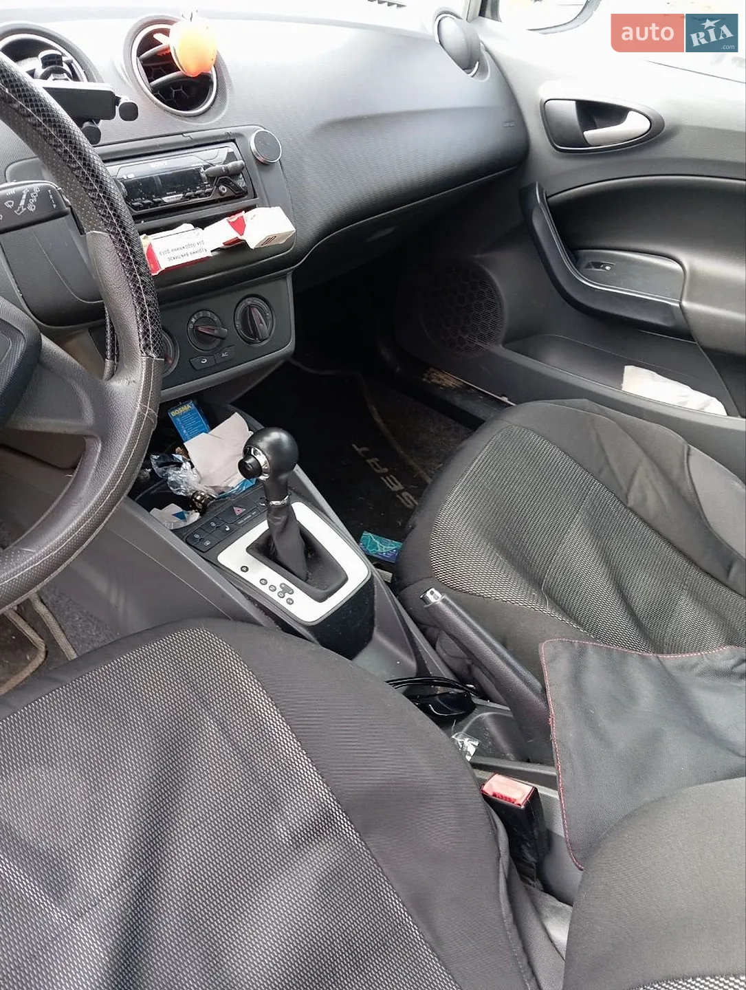 2010 SEAT Ibiza - мініатюра 5