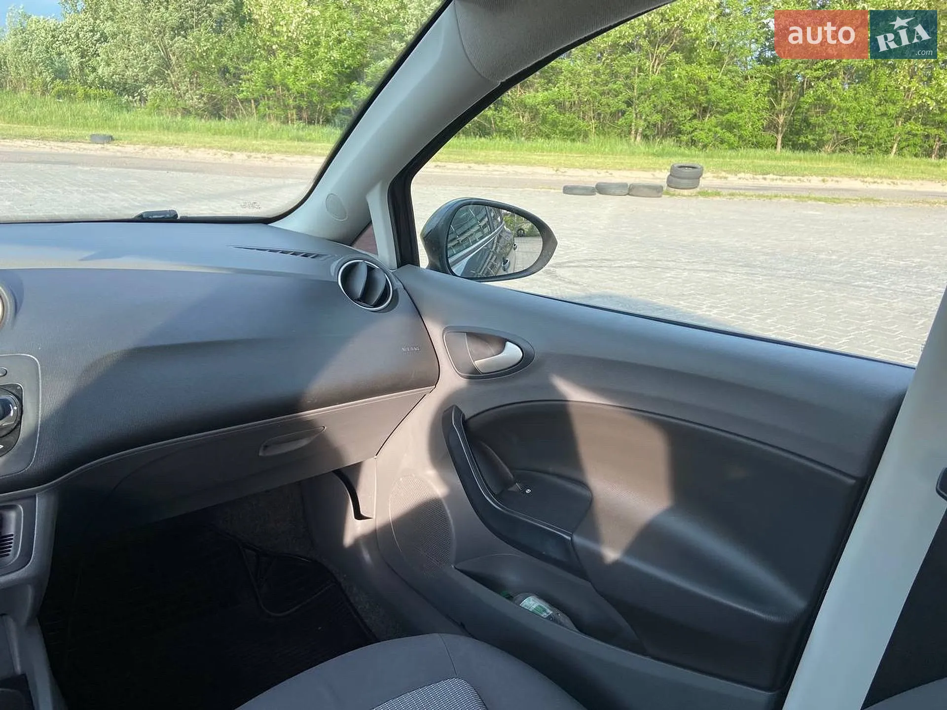 2010 SEAT Ibiza - мініатюра 10