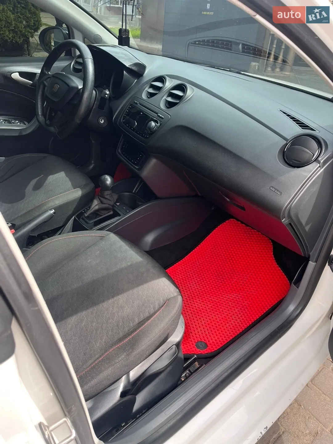 2010 SEAT Ibiza - мініатюра 40