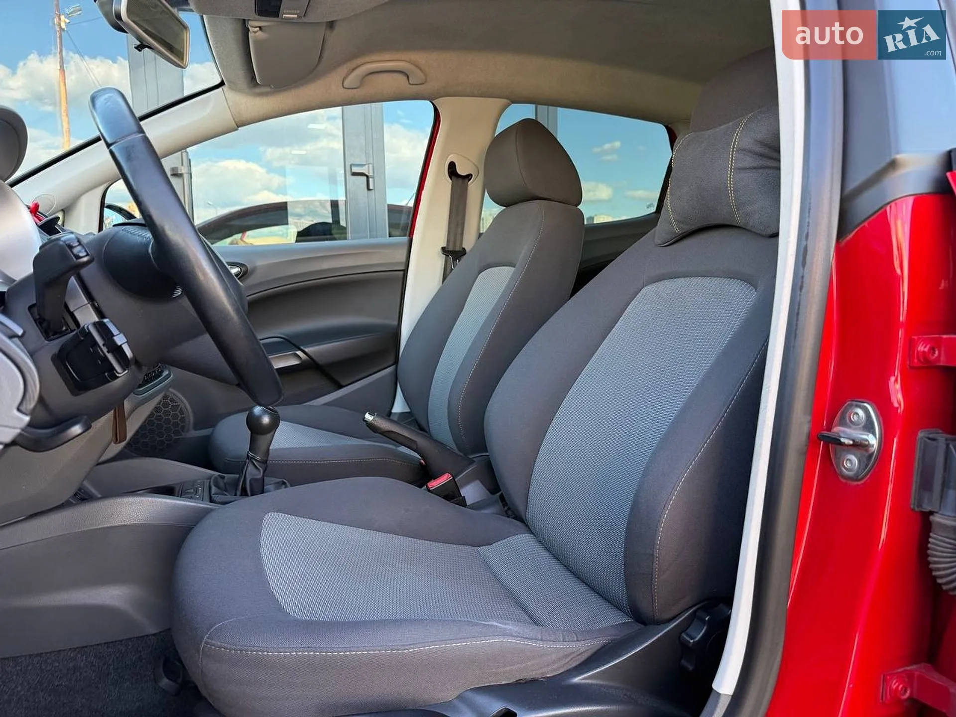2011 SEAT Ibiza - мініатюра 9