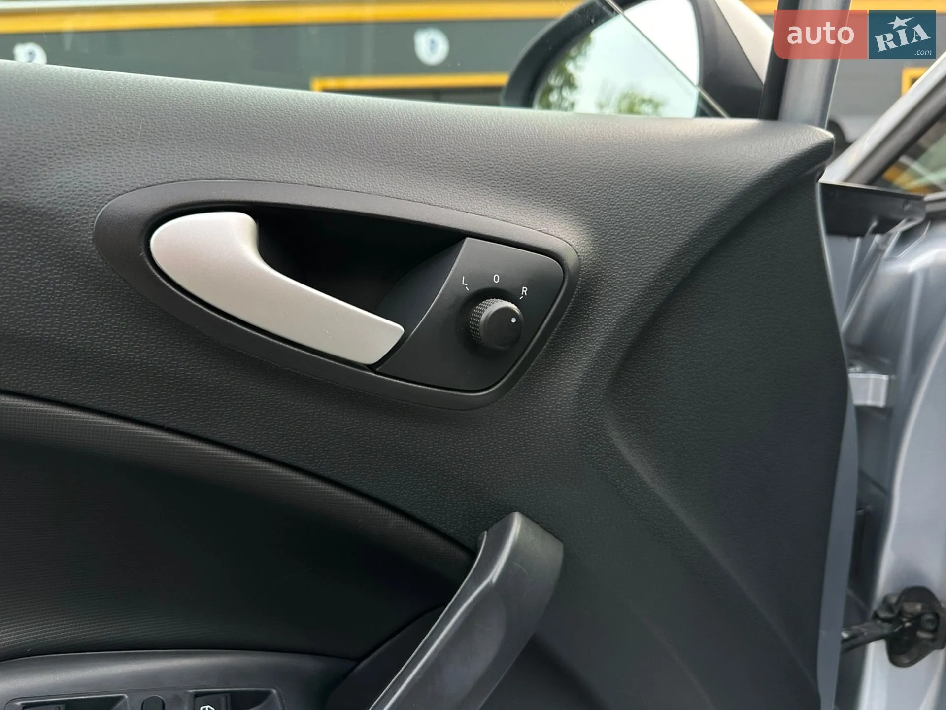 2010 SEAT Ibiza - мініатюра 37
