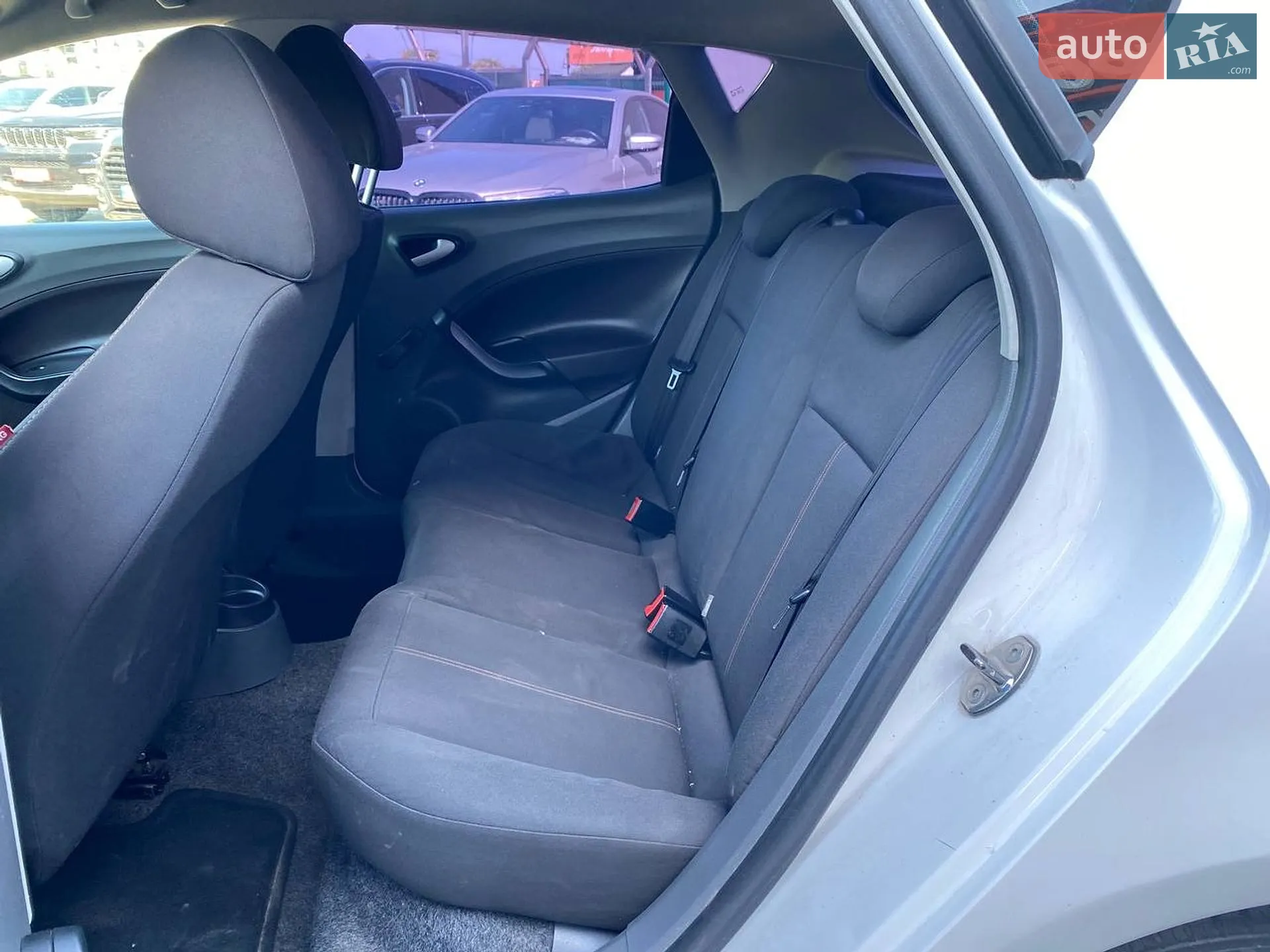 2011 SEAT Ibiza - мініатюра 14