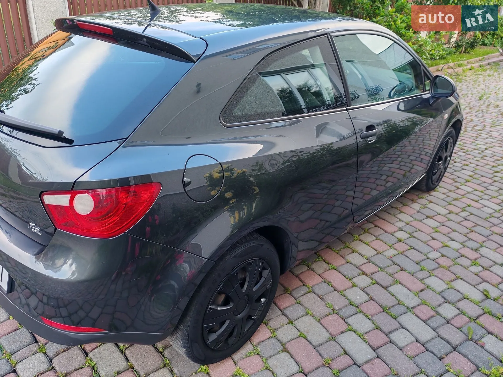 2010 SEAT Ibiza - мініатюра 2