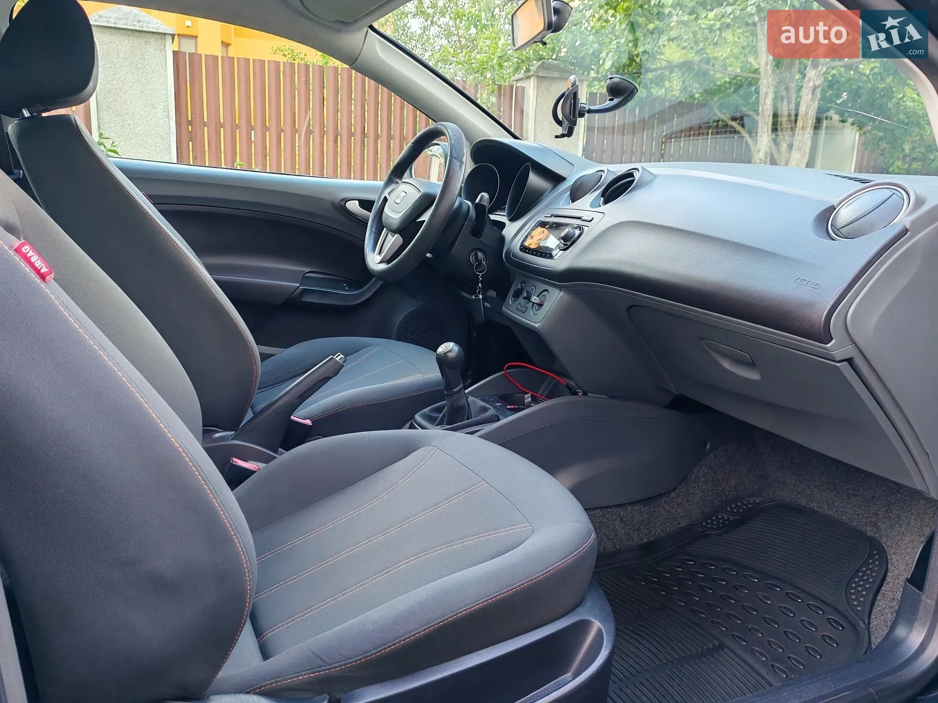 2010 SEAT Ibiza - мініатюра 5