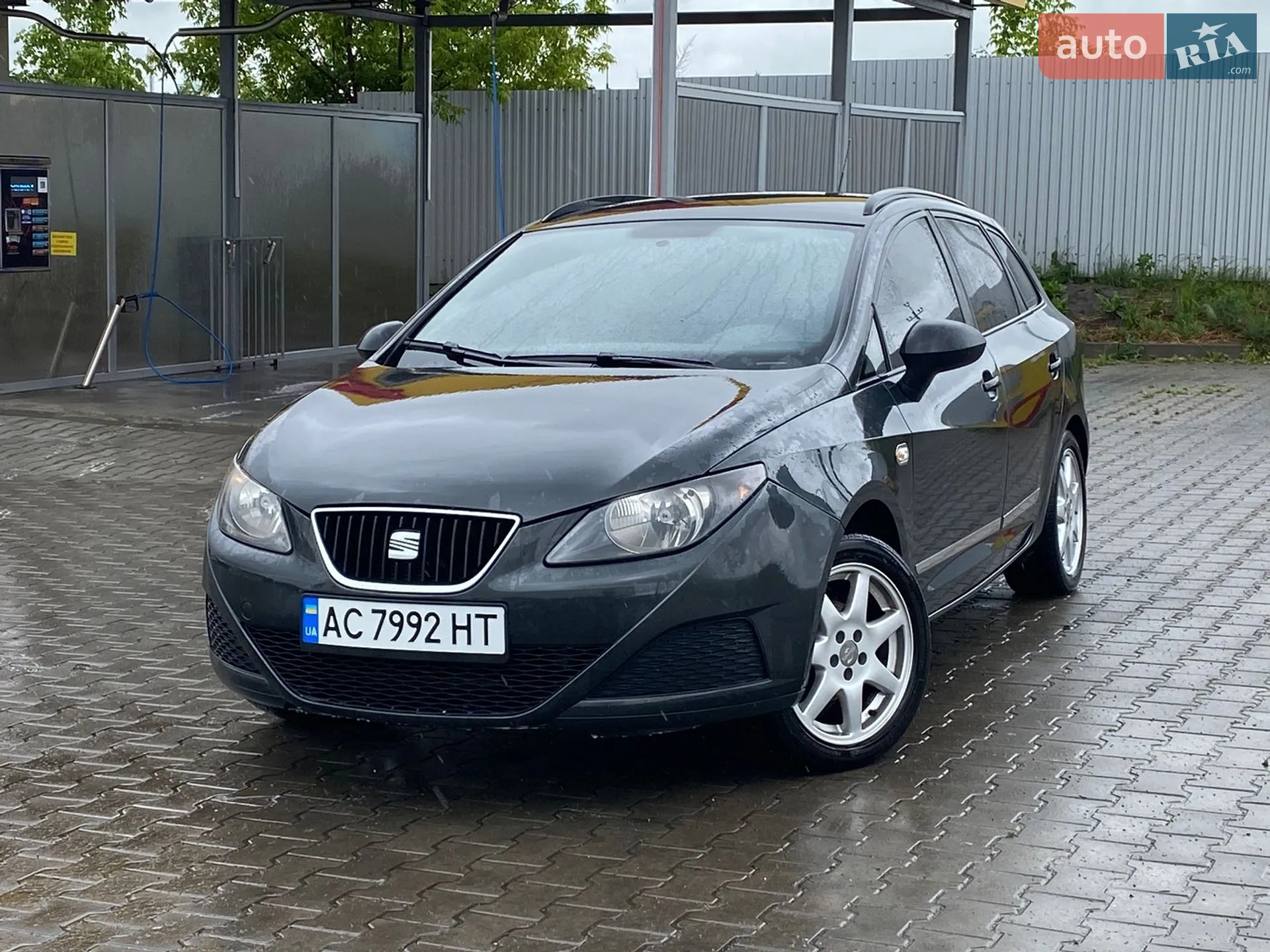 2011 SEAT Ibiza - мініатюра 4