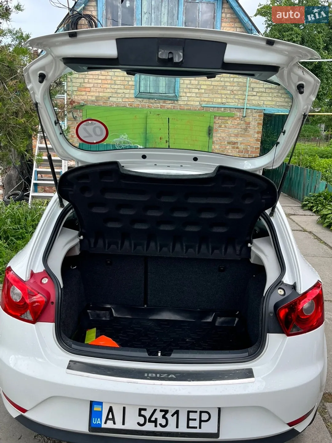 2013 SEAT Ibiza - мініатюра 6