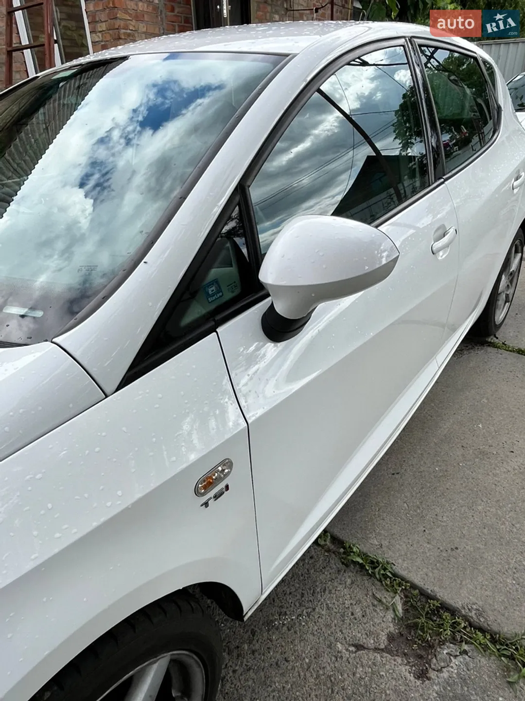 2013 SEAT Ibiza - мініатюра 2