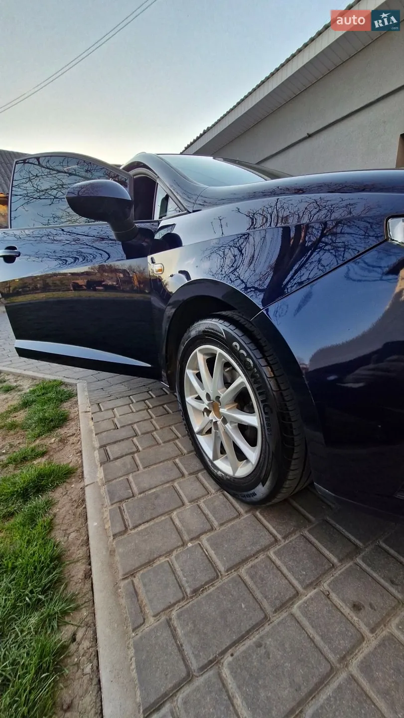 2010 SEAT Ibiza - мініатюра 12