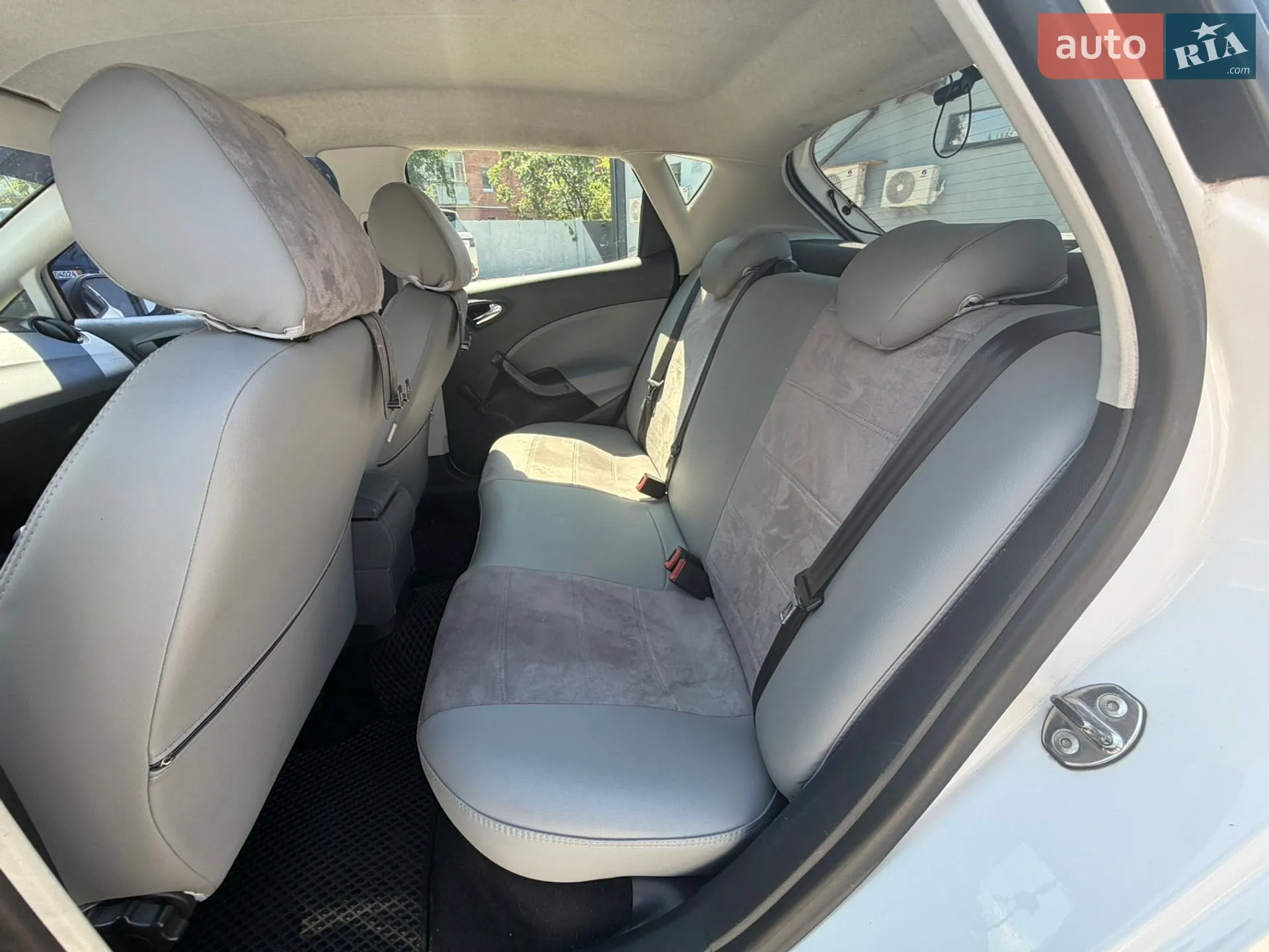 2011 SEAT Ibiza - мініатюра 29