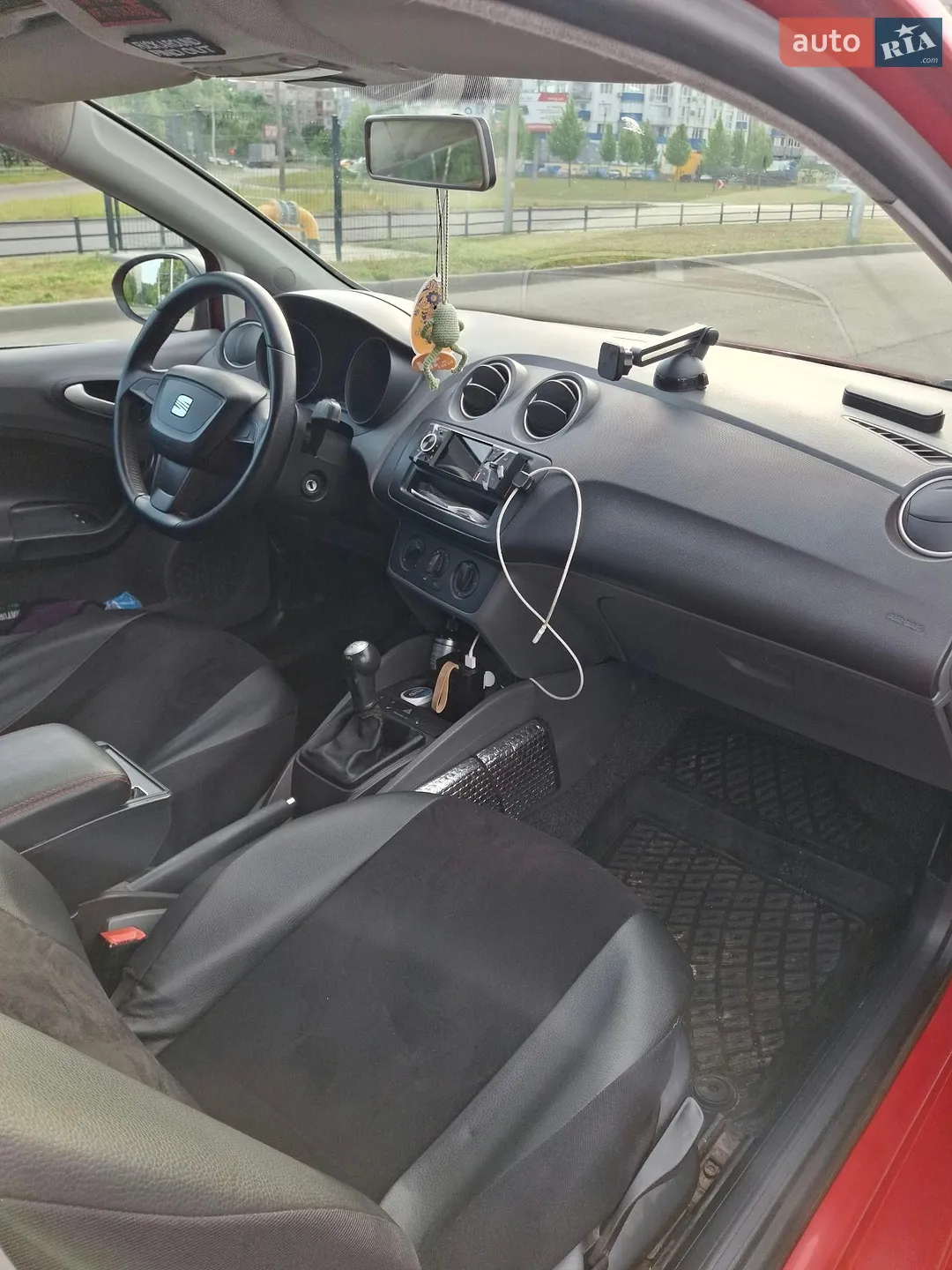 2011 SEAT Ibiza - мініатюра 11