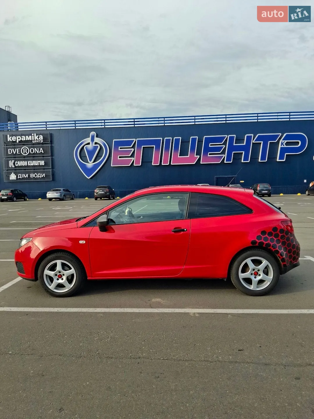 2011 SEAT Ibiza - мініатюра 8