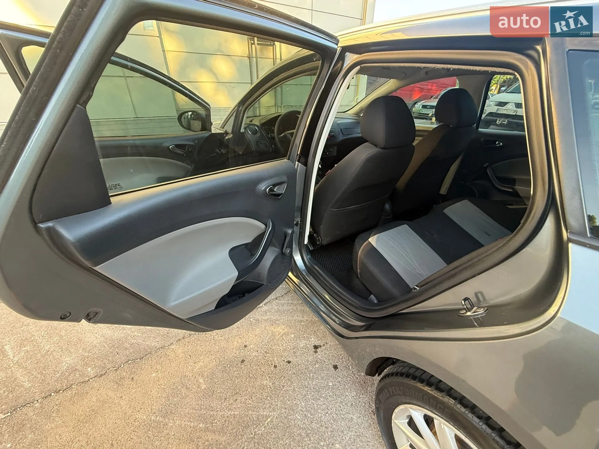 2012 SEAT Ibiza - мініатюра 33