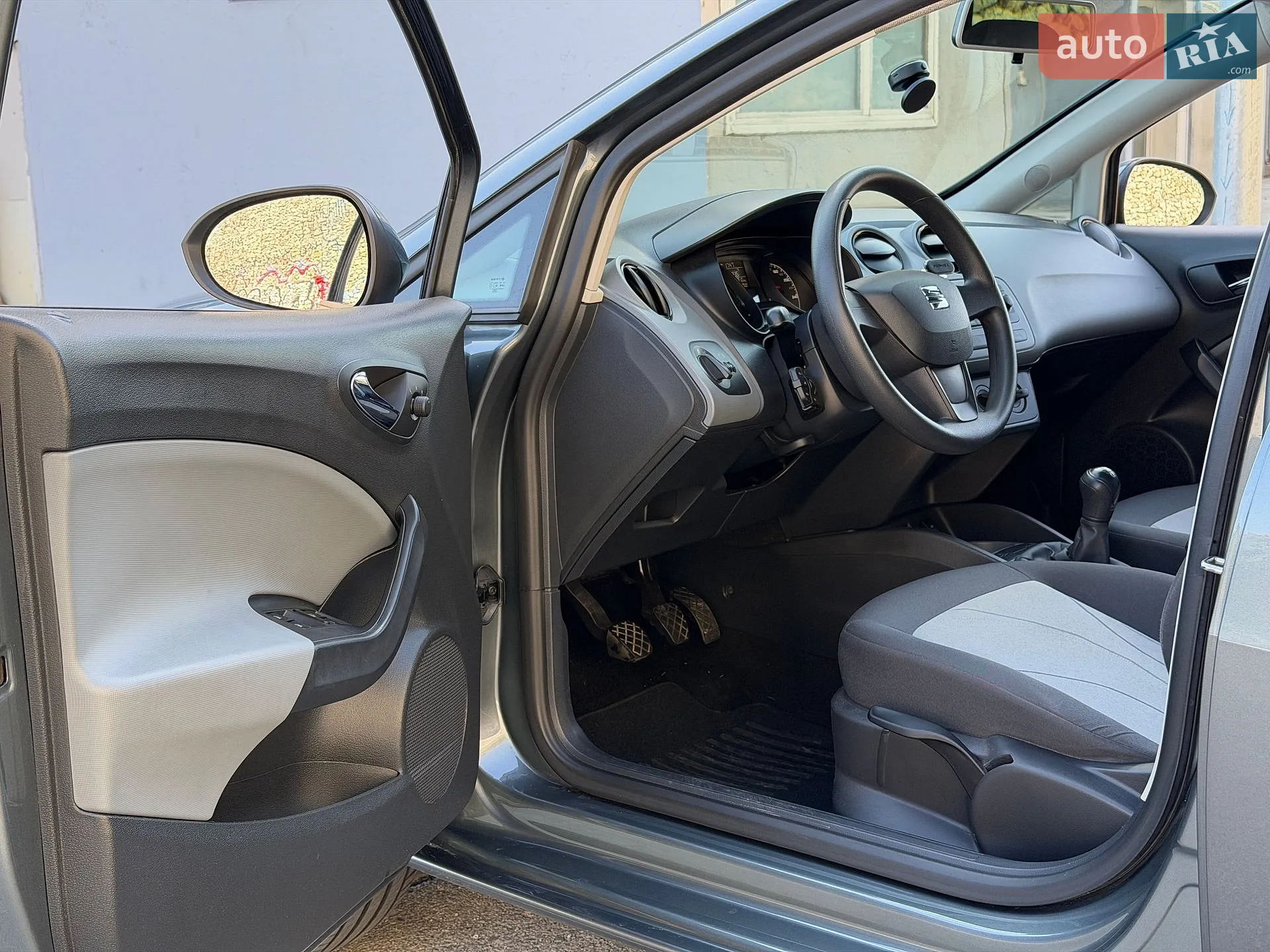 2015 SEAT Ibiza - мініатюра 32