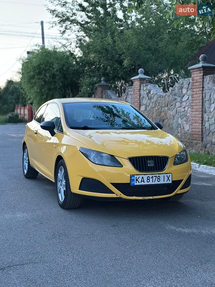 2010 SEAT Ibiza - мініатюра 12