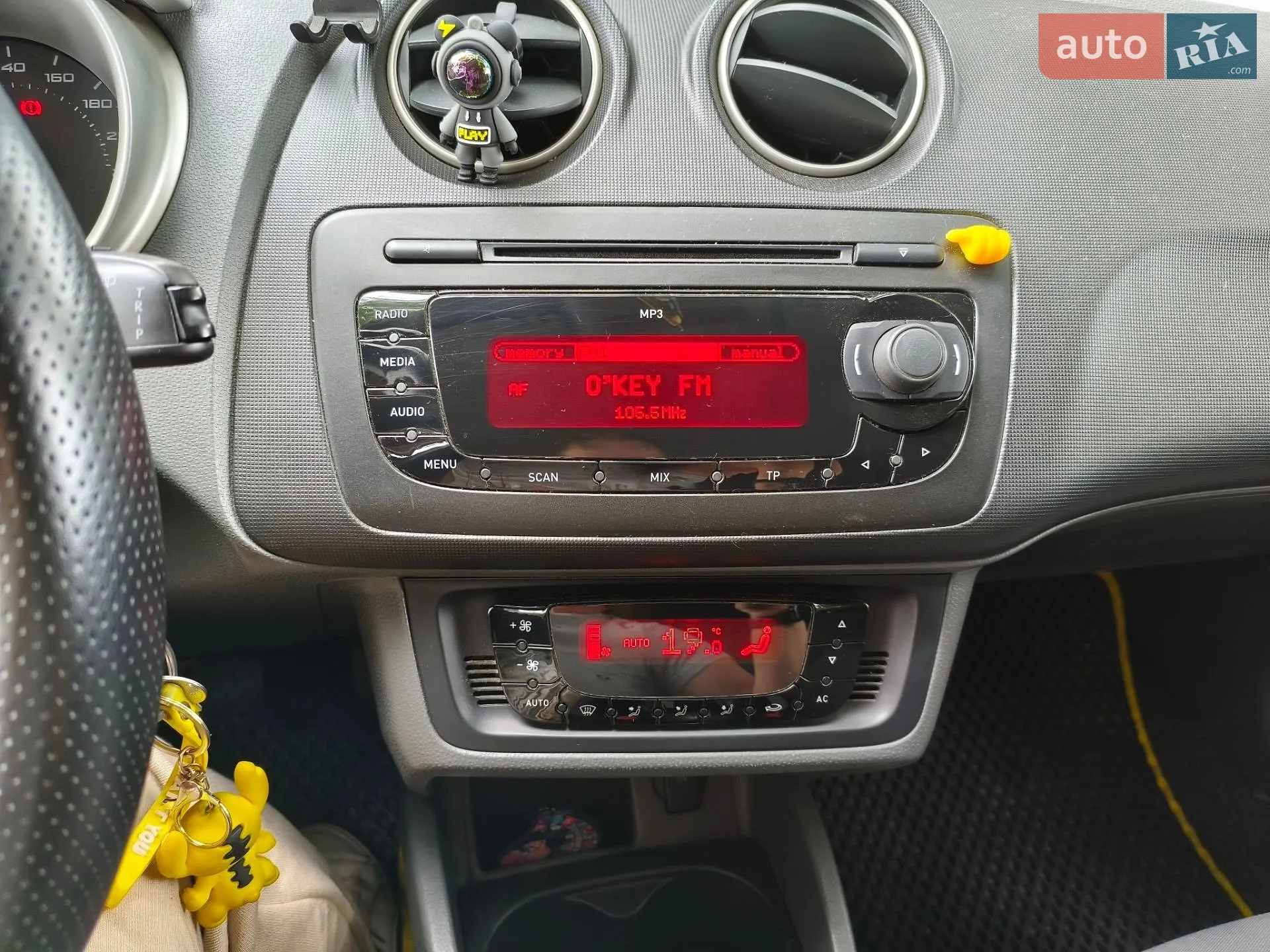 2011 SEAT Ibiza - мініатюра 9
