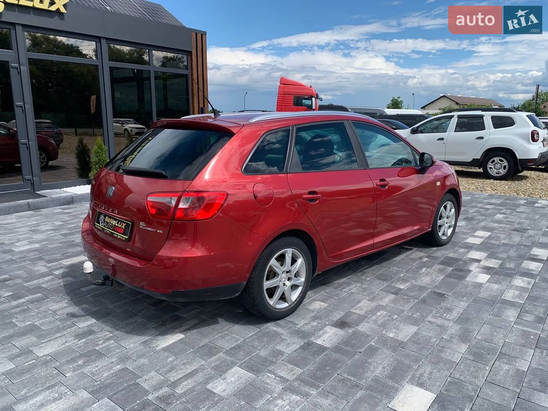 2011 SEAT Ibiza - мініатюра 4