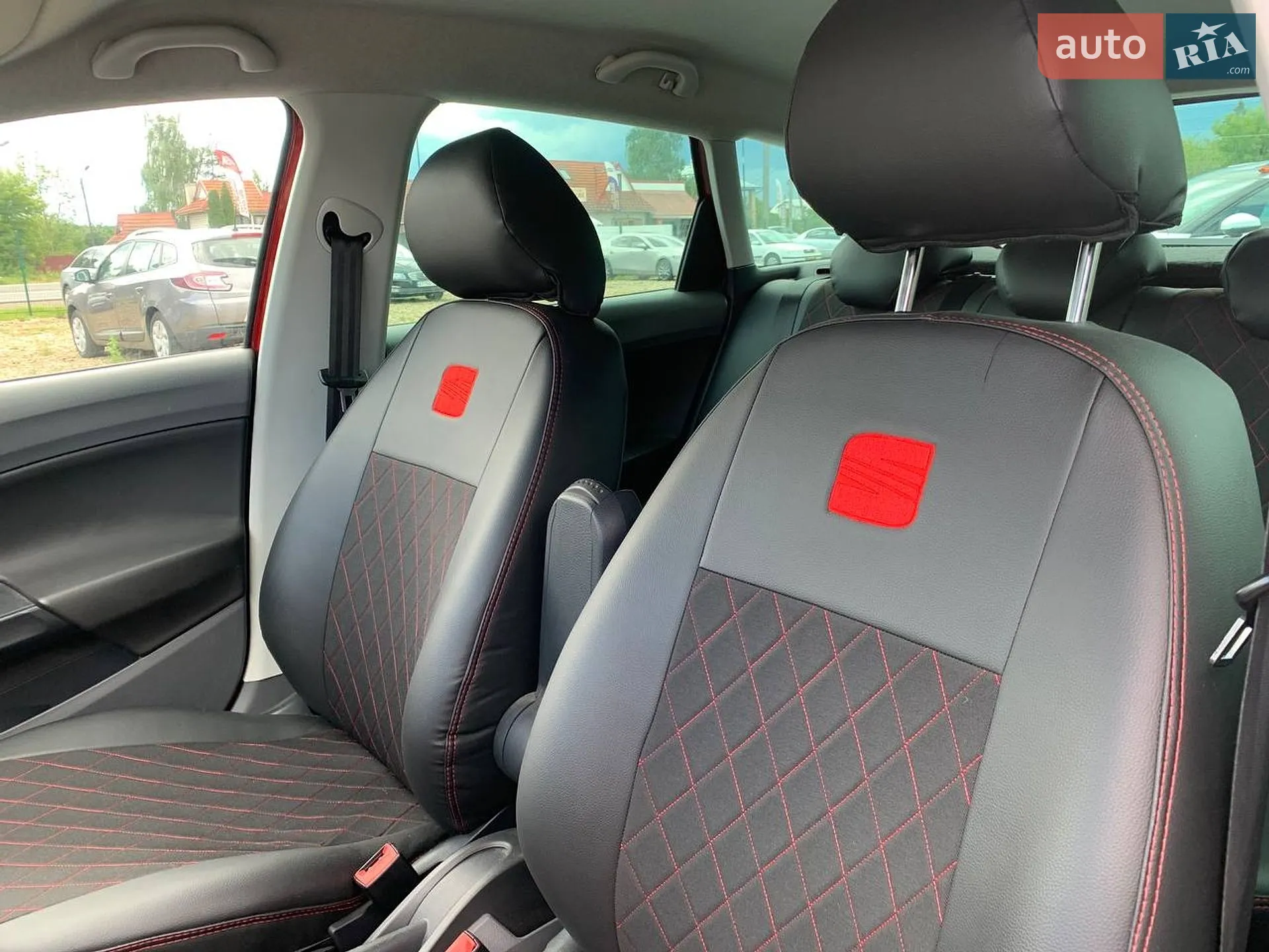2011 SEAT Ibiza - мініатюра 21
