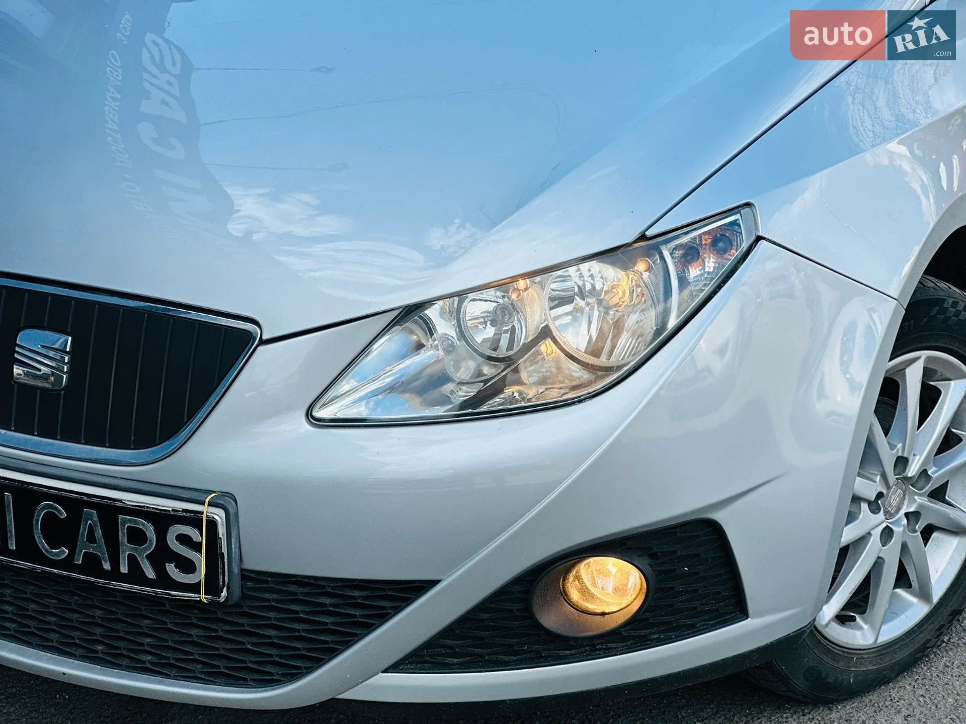 2011 SEAT Ibiza - мініатюра 3