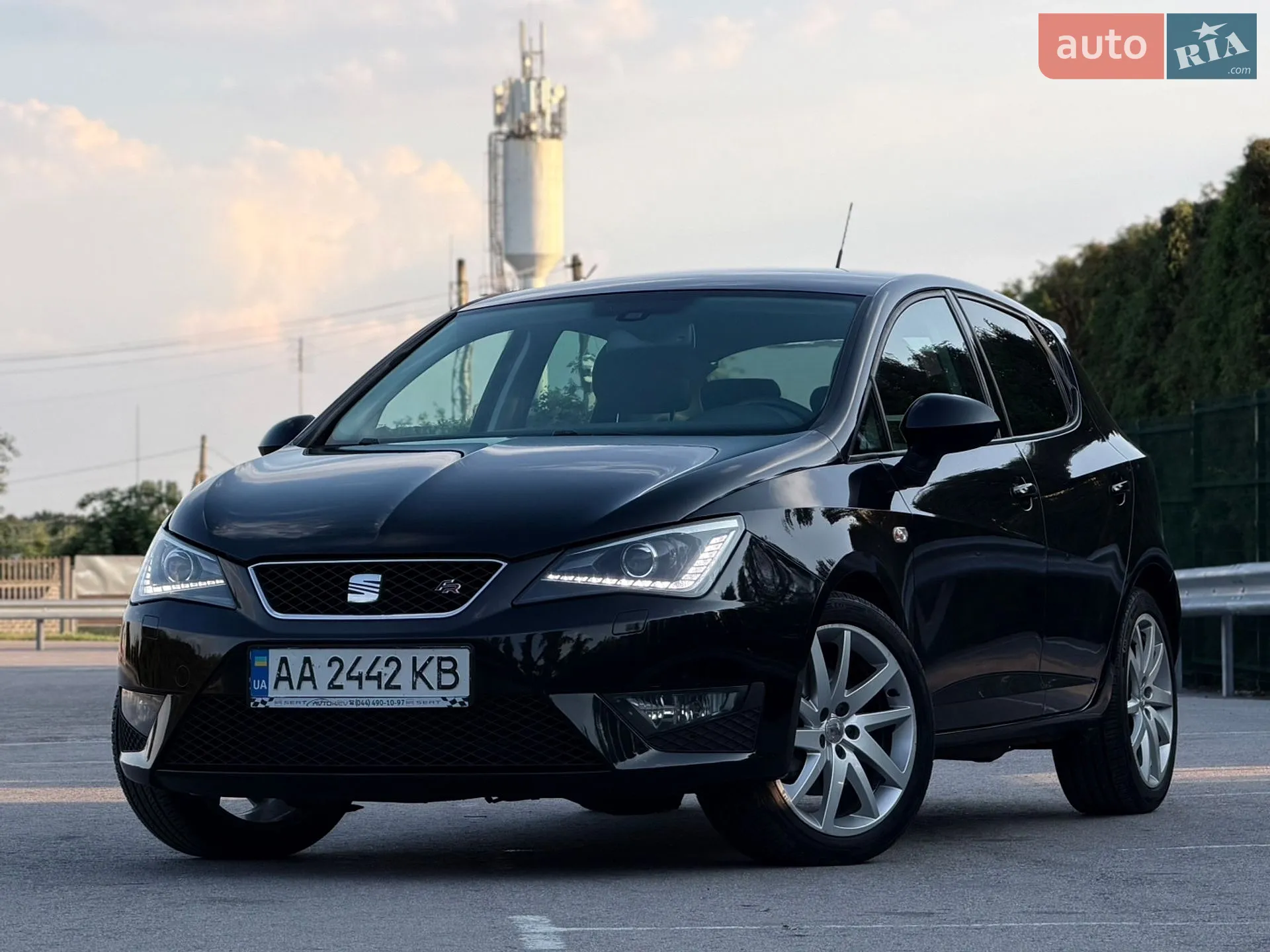 2012 SEAT Ibiza - мініатюра 12