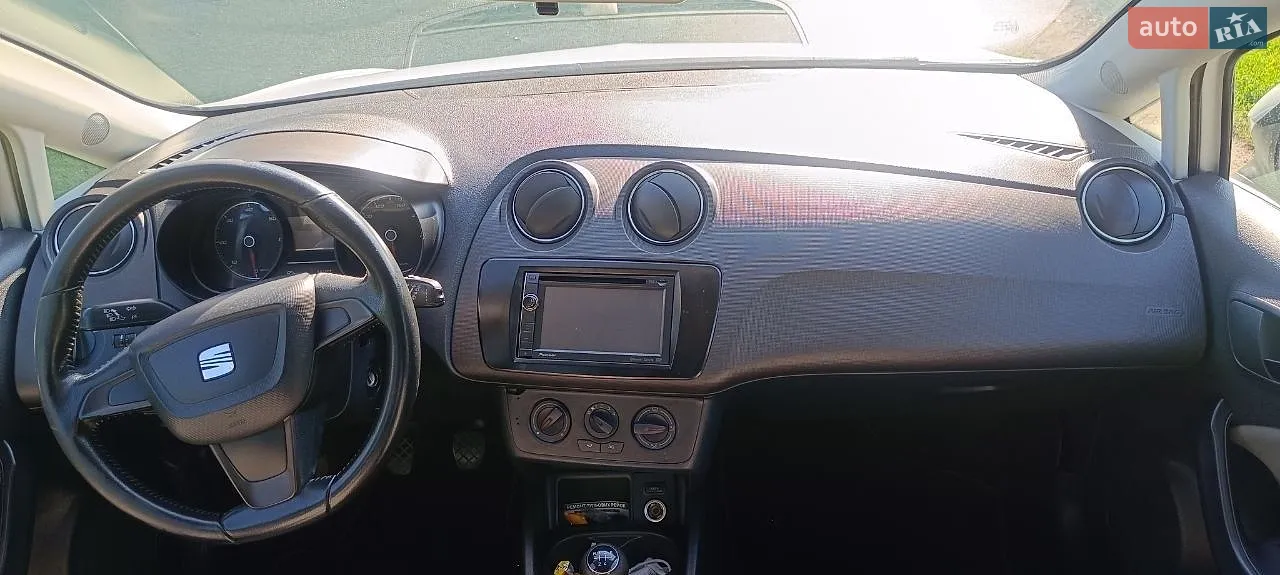 2012 SEAT Ibiza - мініатюра 14