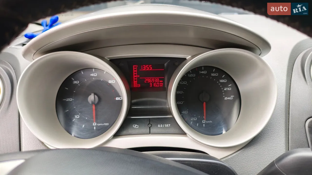 2011 SEAT Ibiza - мініатюра 8