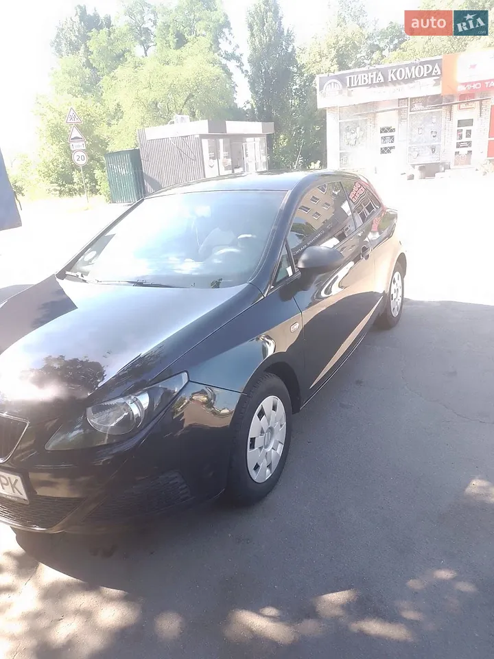 2010 SEAT Ibiza - мініатюра 12