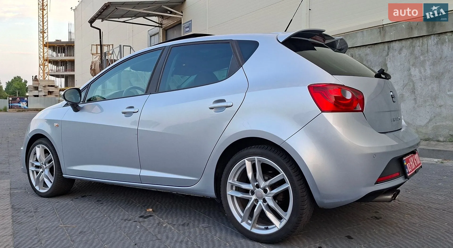 2010 SEAT Ibiza - мініатюра 11