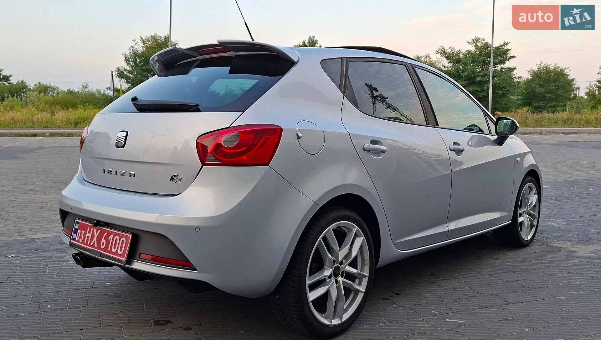 2010 SEAT Ibiza - мініатюра 14