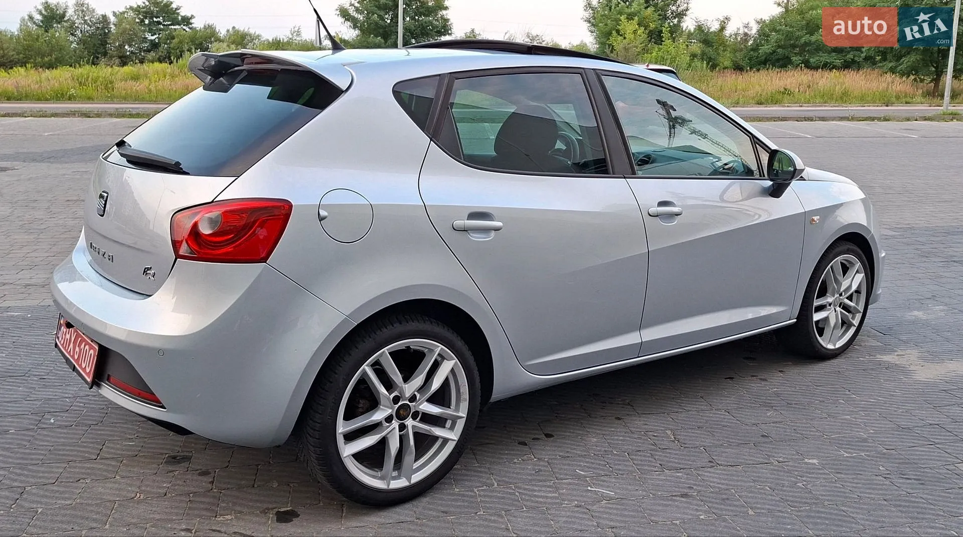 2010 SEAT Ibiza - мініатюра 15