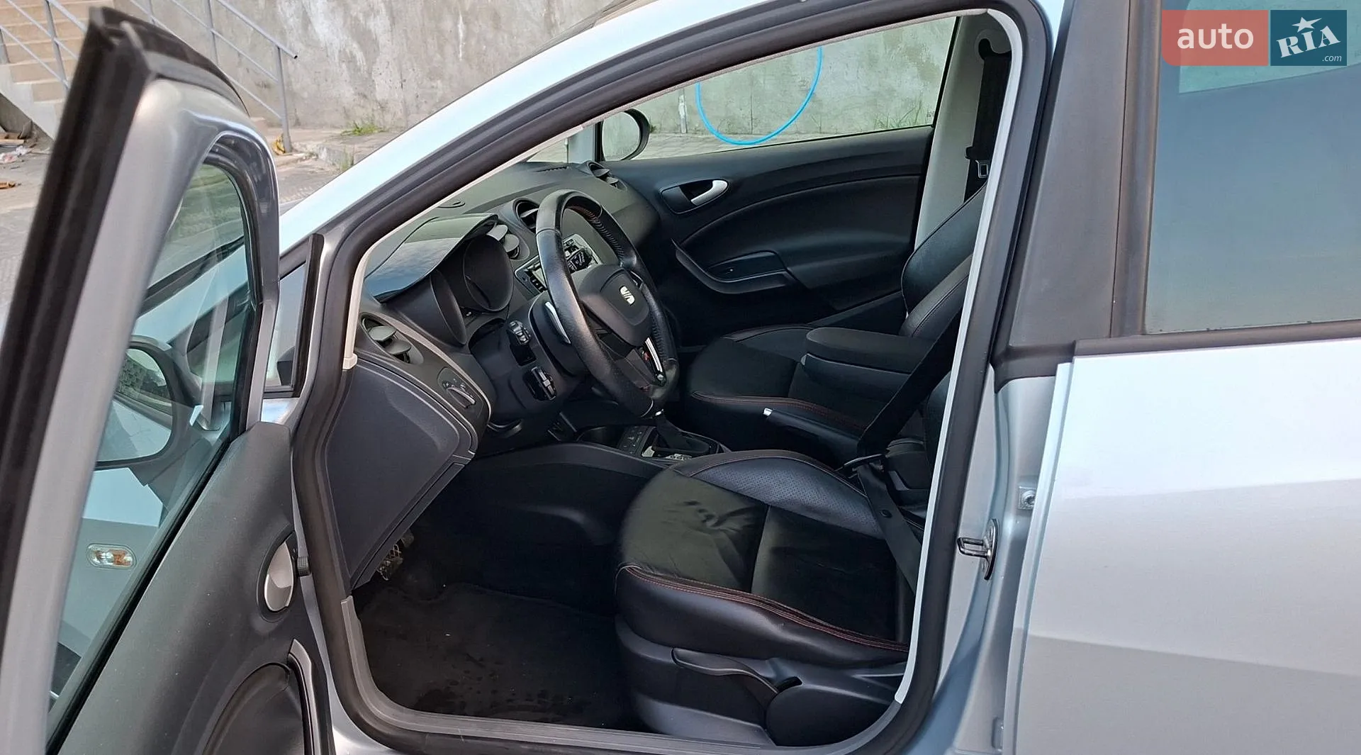 2010 SEAT Ibiza - мініатюра 27