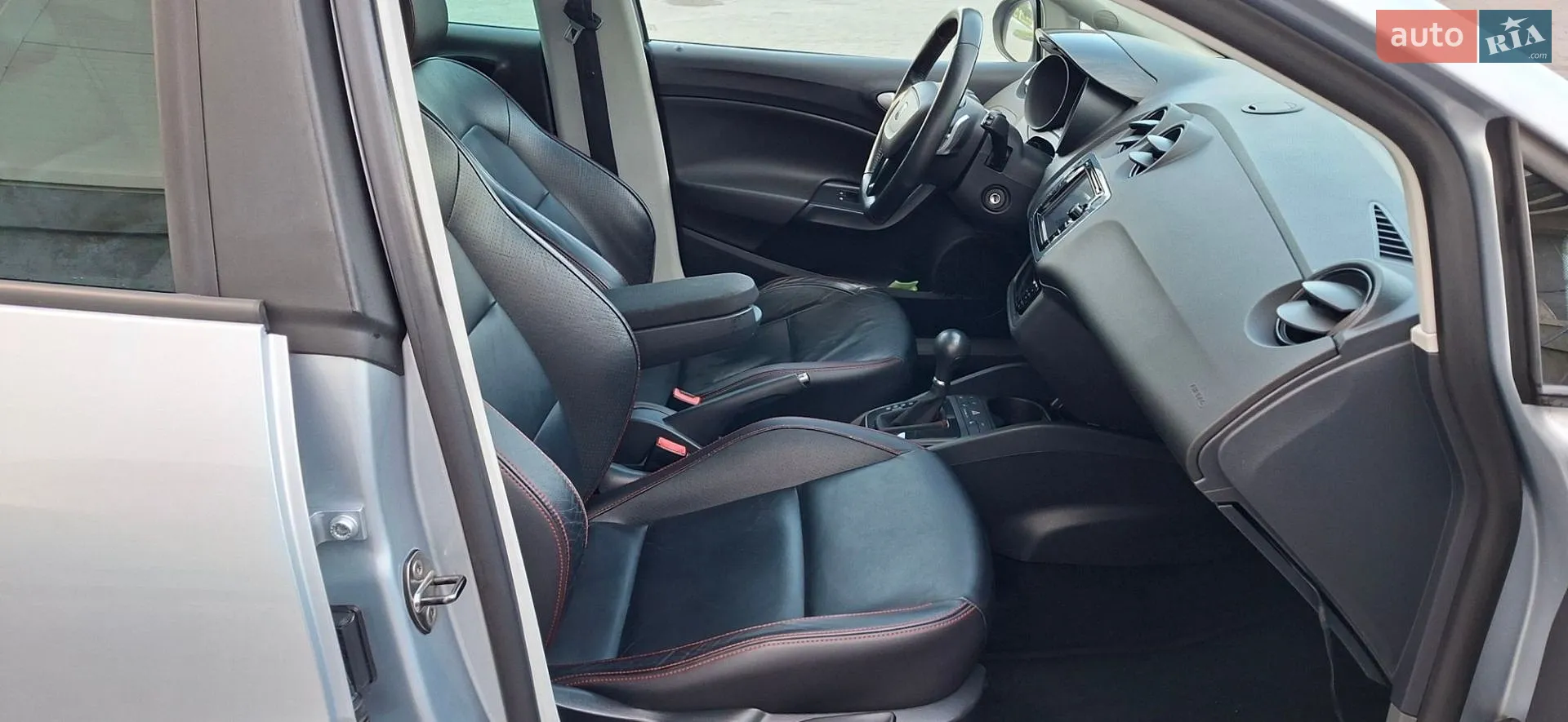 2010 SEAT Ibiza - мініатюра 32
