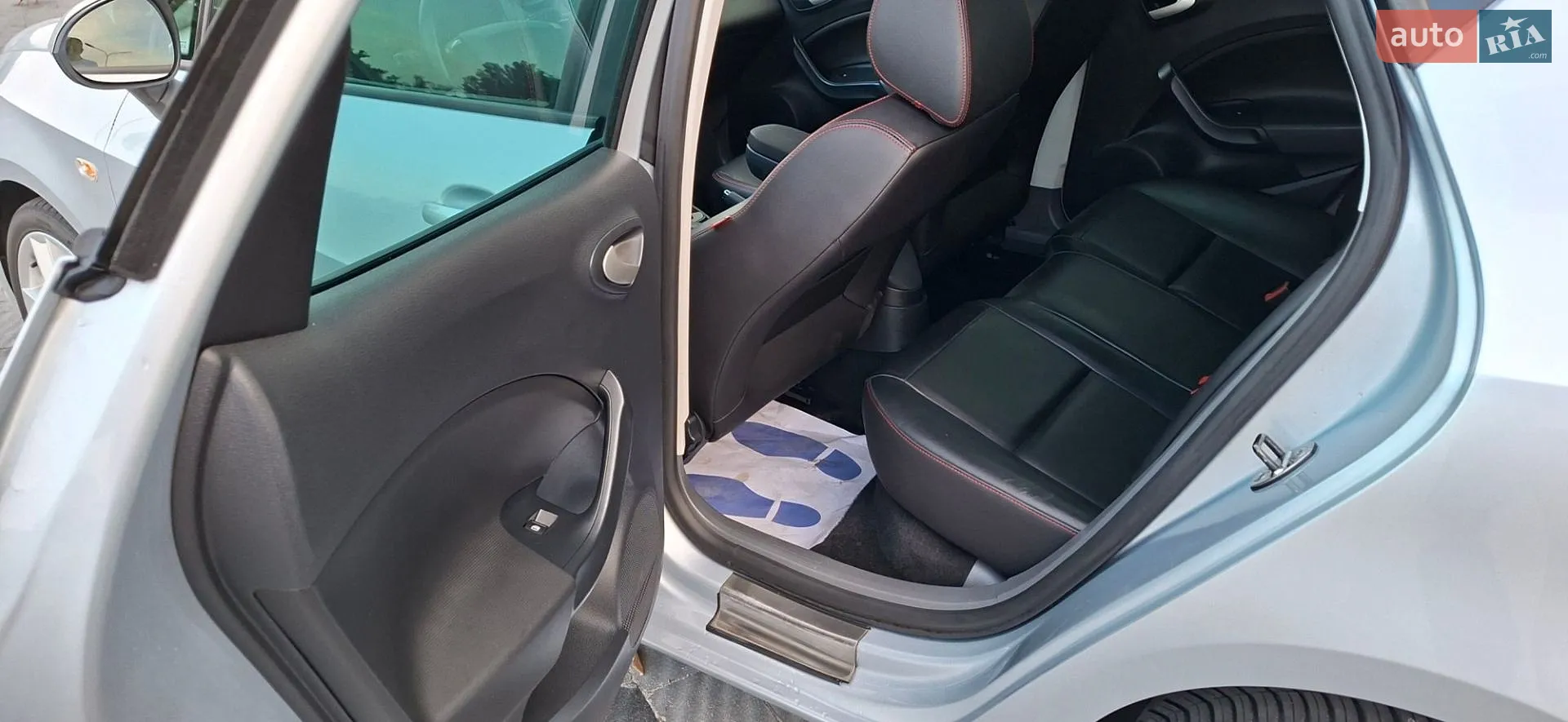 2010 SEAT Ibiza - мініатюра 35