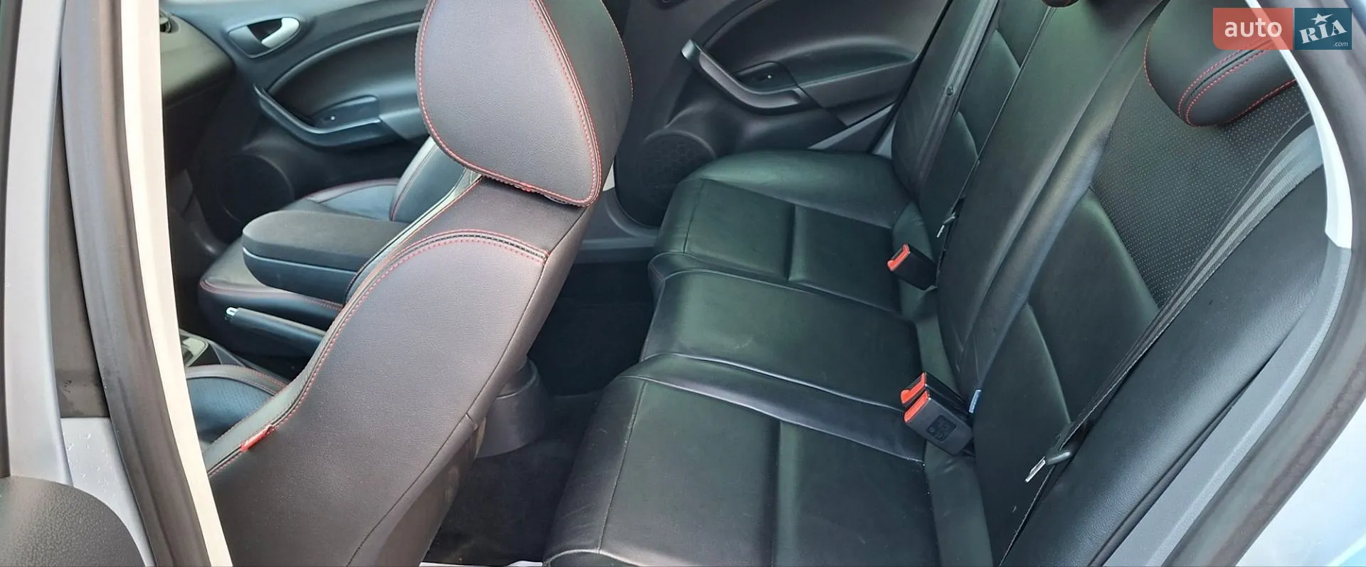 2010 SEAT Ibiza - мініатюра 36
