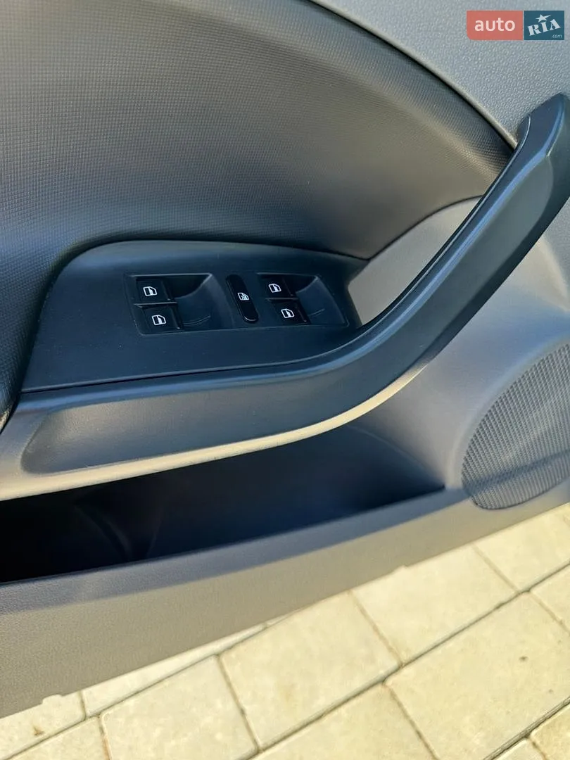 2011 SEAT Ibiza - мініатюра 28
