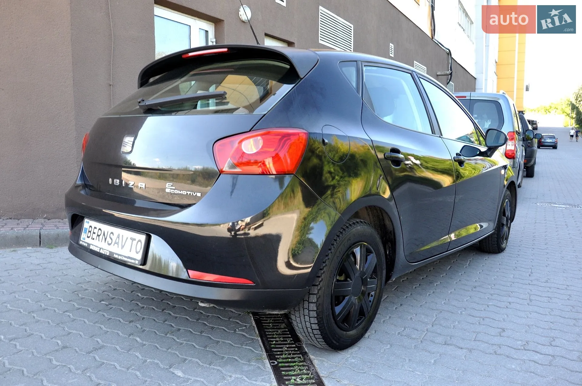 2011 SEAT Ibiza - мініатюра 12
