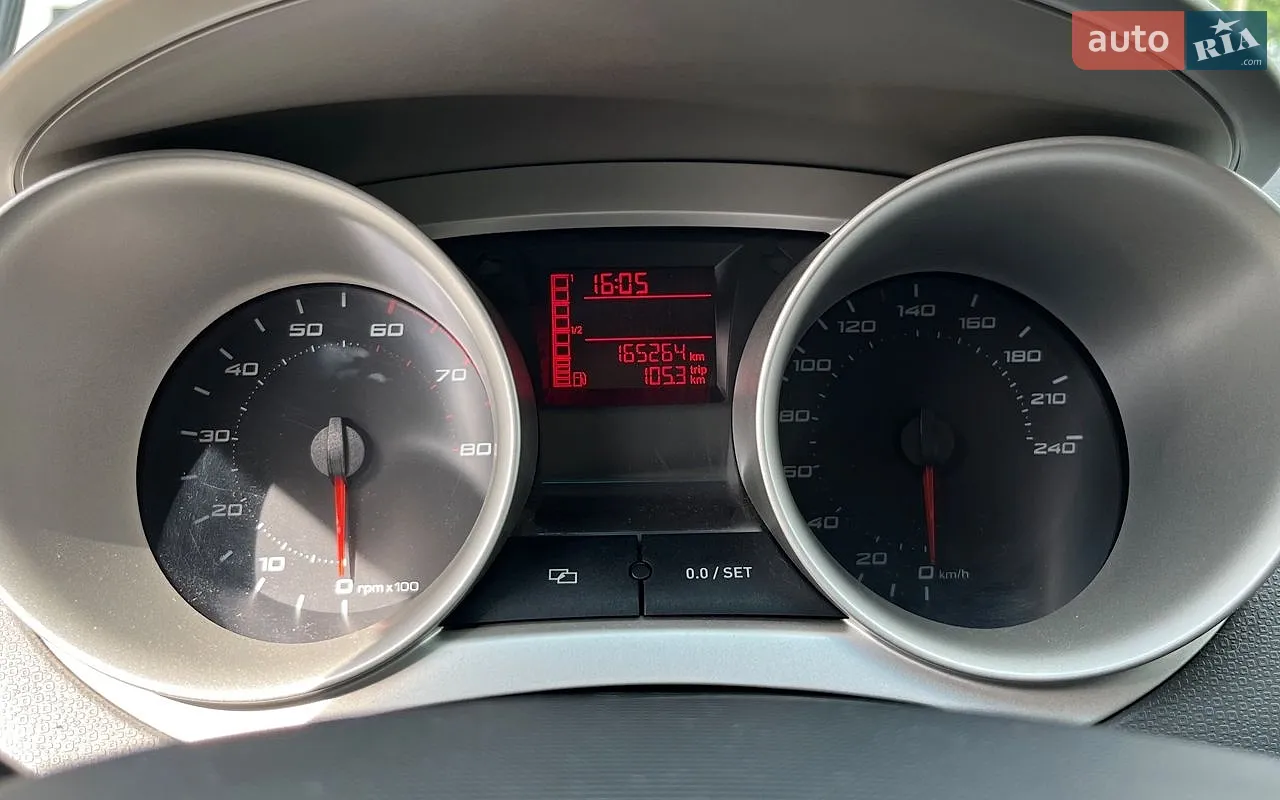 2011 SEAT Ibiza - мініатюра 13