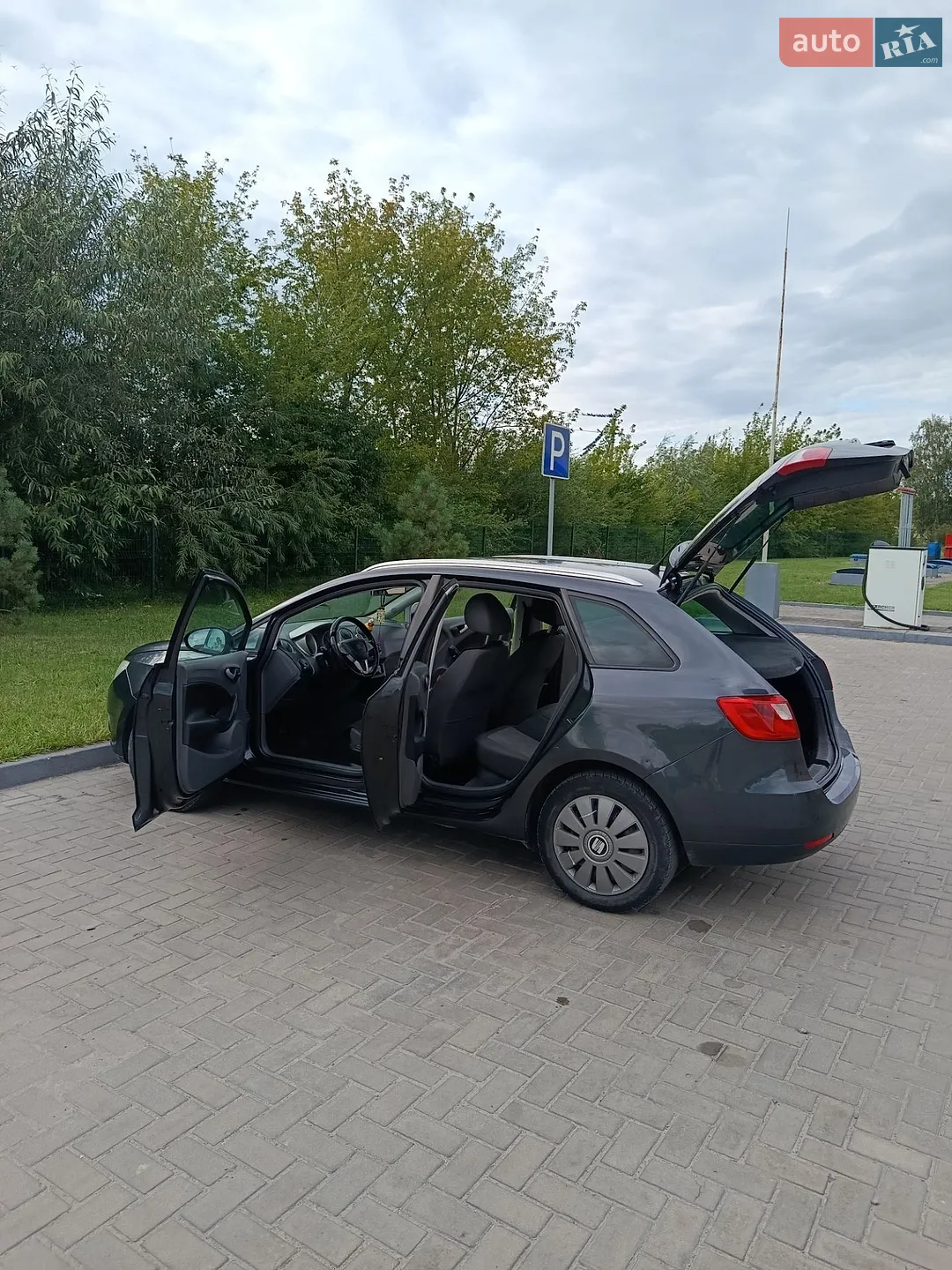 2010 SEAT Ibiza - мініатюра 21
