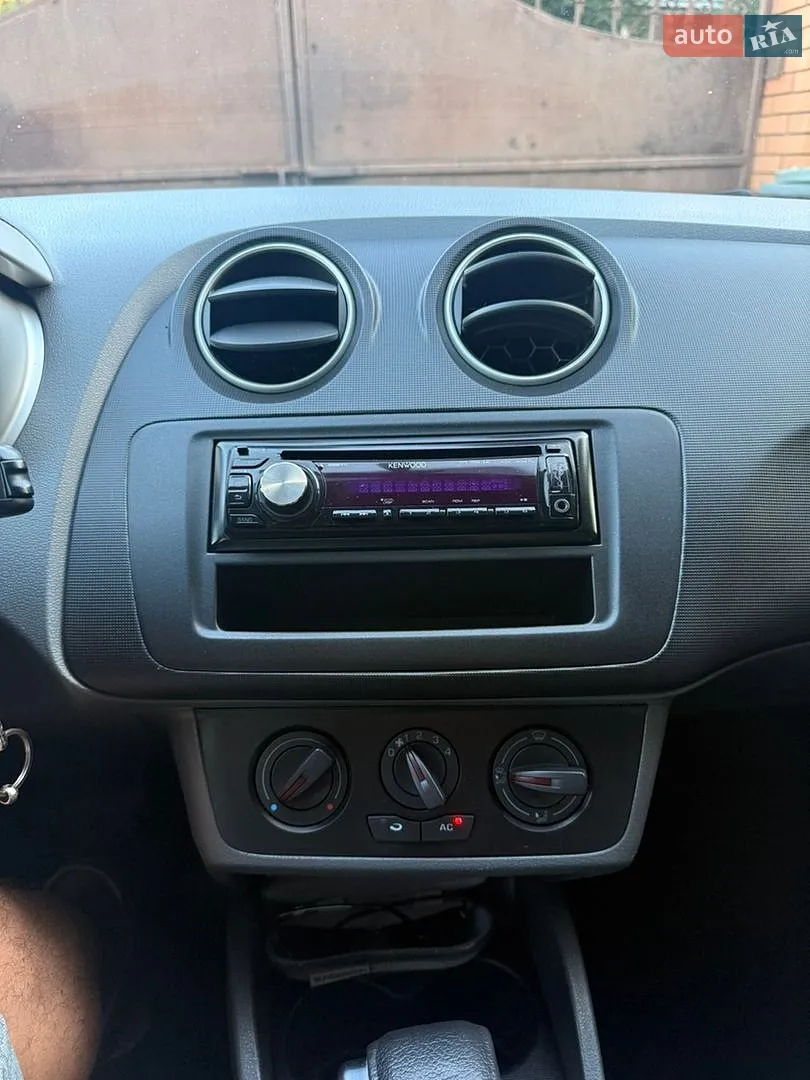 2010 SEAT Ibiza - мініатюра 29