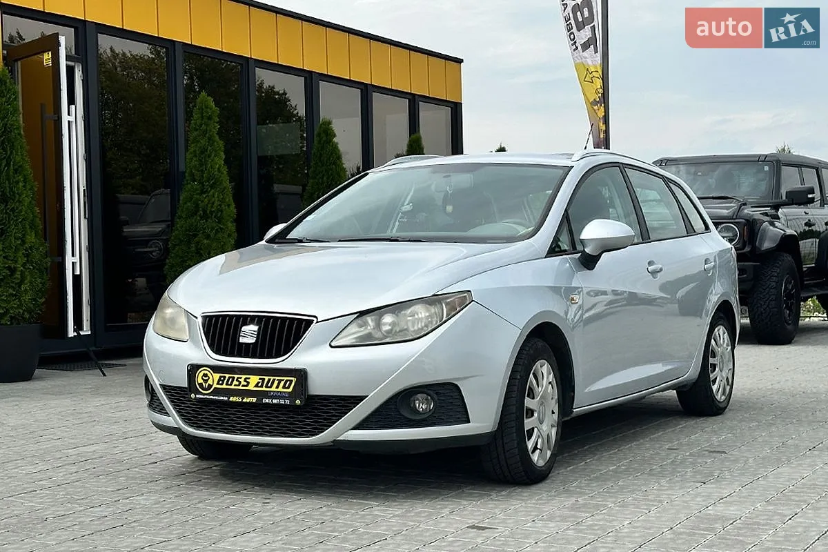 2011 SEAT Ibiza - мініатюра 3
