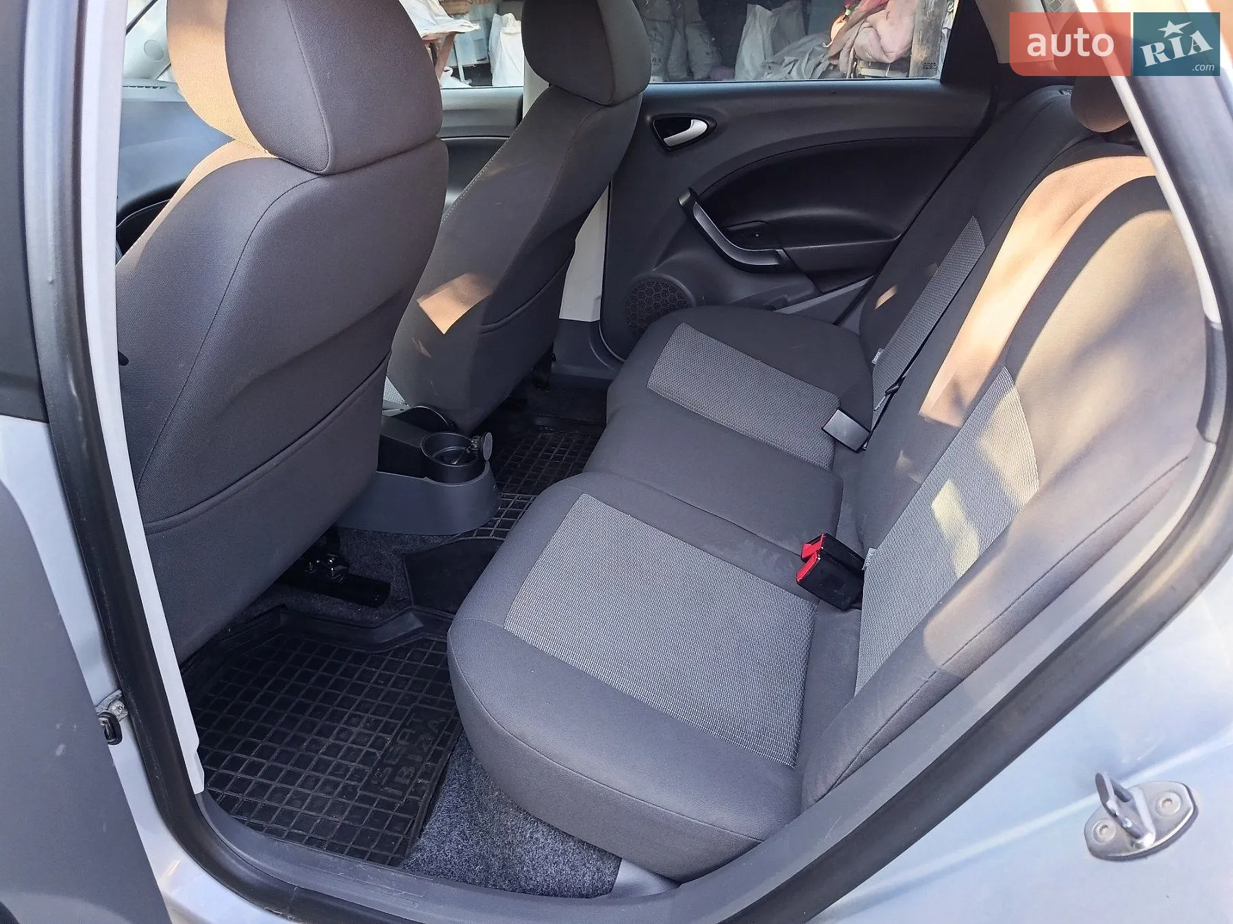 2011 SEAT Ibiza - мініатюра 8