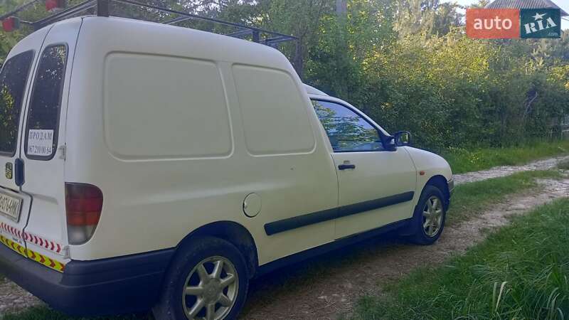 Вантажний фургон SEAT Inca 2000 в Львові