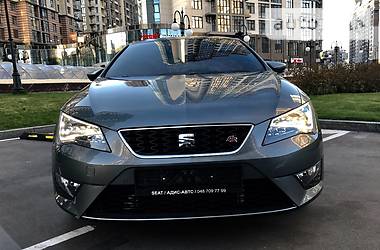 Купе SEAT Leon 2015 в Киеве