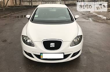 Хэтчбек SEAT Leon 2008 в Киеве