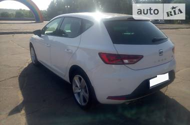 Хэтчбек SEAT Leon 2015 в Запорожье