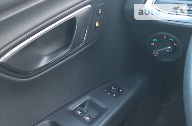 Купе SEAT Leon 2013 в 