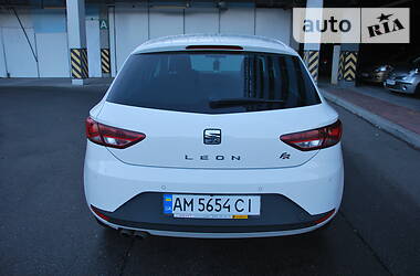 Хетчбек SEAT Leon 2014 в Києві